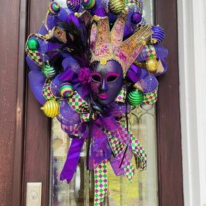 Mardi Gras Jester Mask Wreath